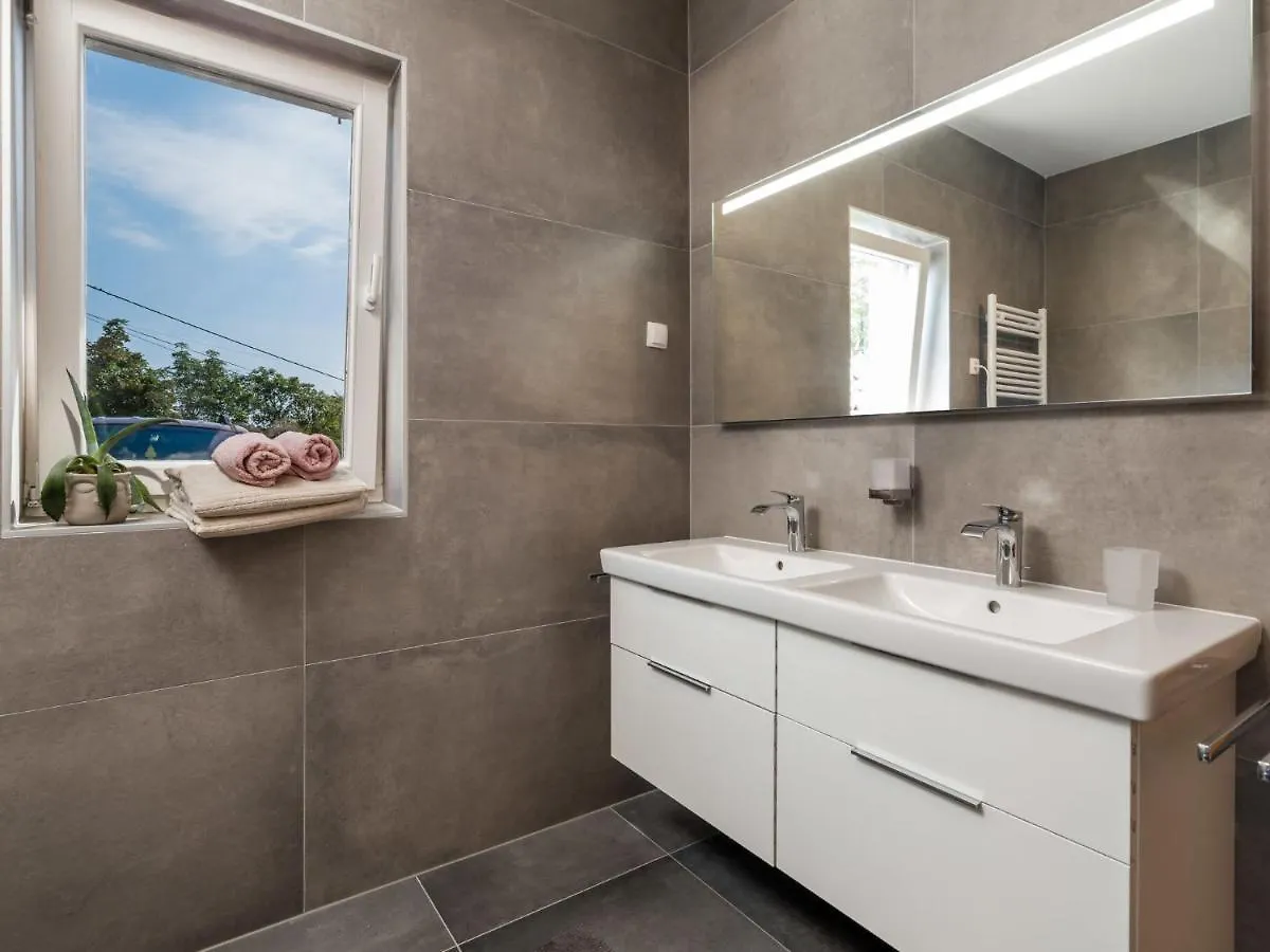 Holiday Home Casa Albertina-2 By Interhome Martina 0*,